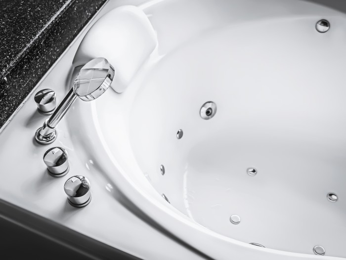 The basic advantages and health benefits from a jacuzzi tub